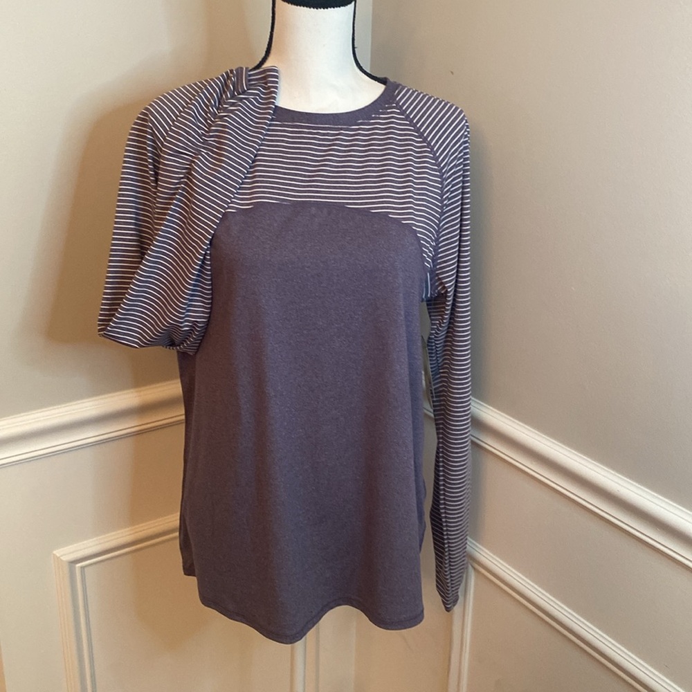 Workout striped T-shirt size large running tee workout